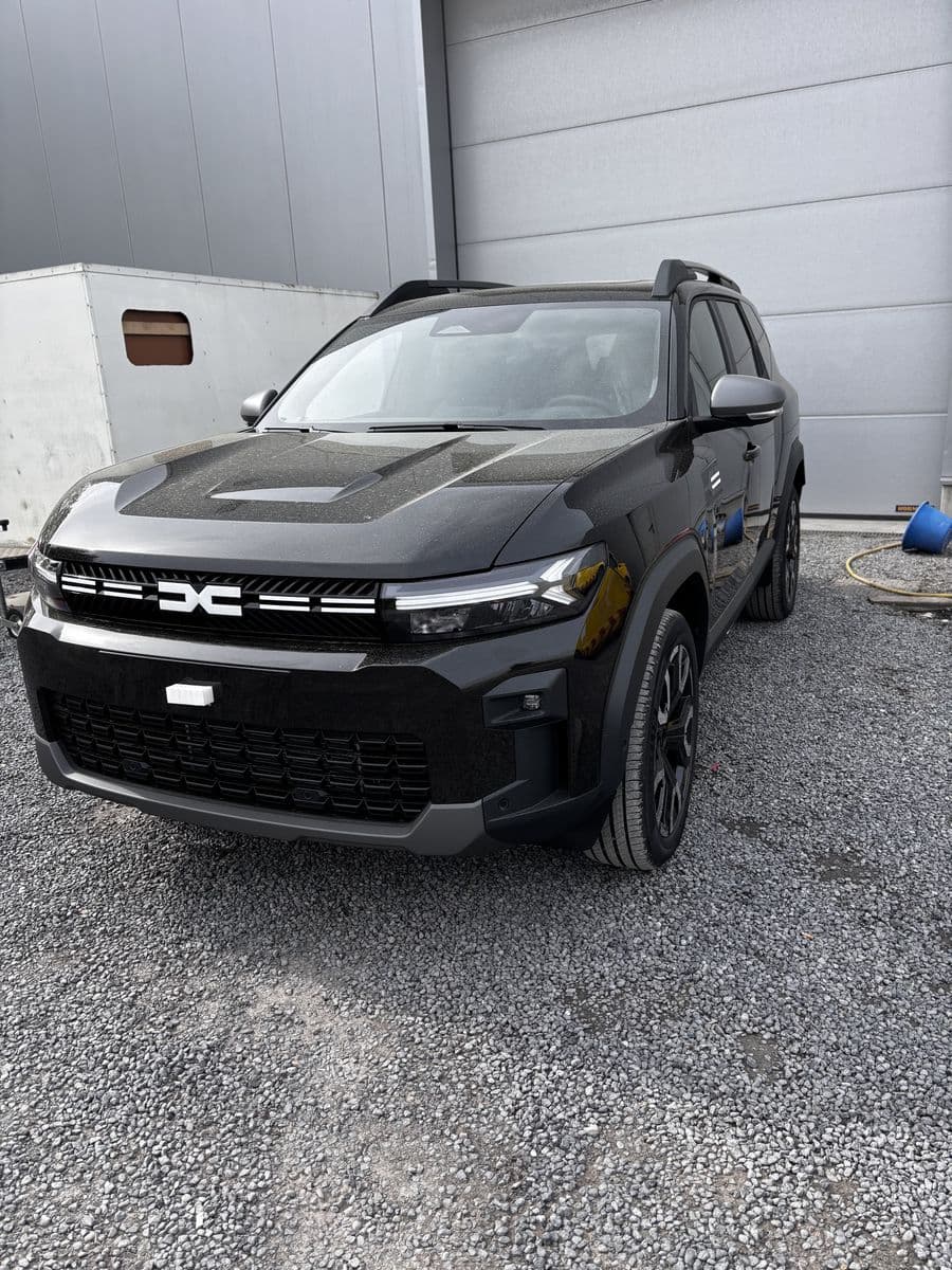 Dacia Duster — Exterieur & Interieur — exterieur voor